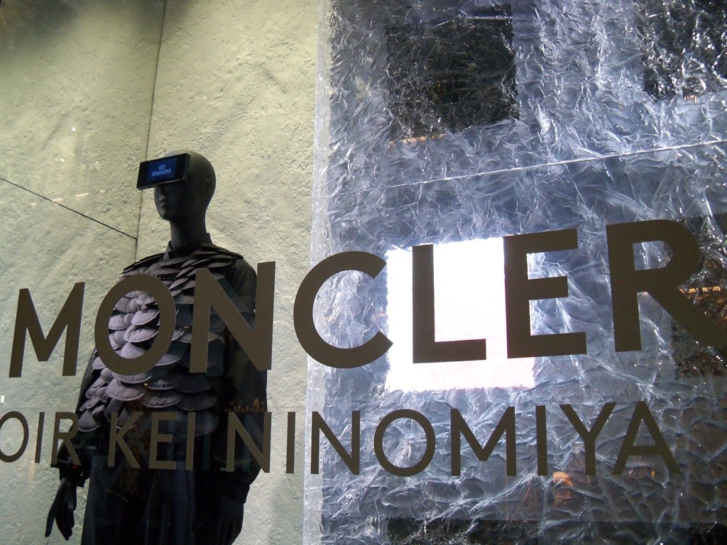 GINZA WINDOW 078