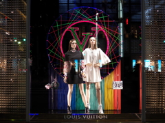 GINZA WINDOW 081