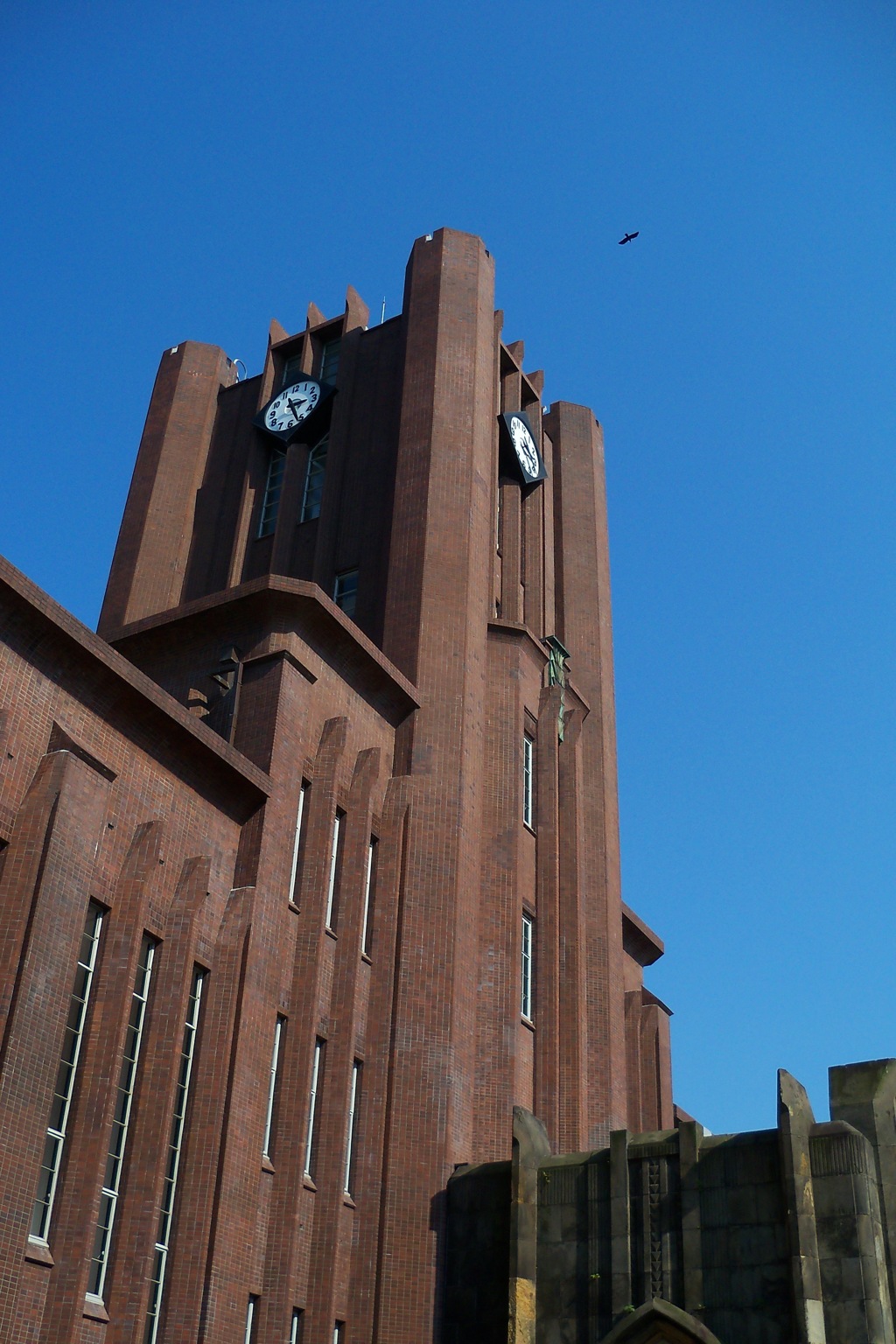 東京大学　01　安田講堂