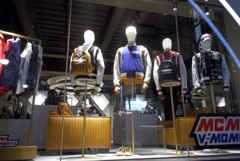 GINZA WINDOW 027 後ろの正面