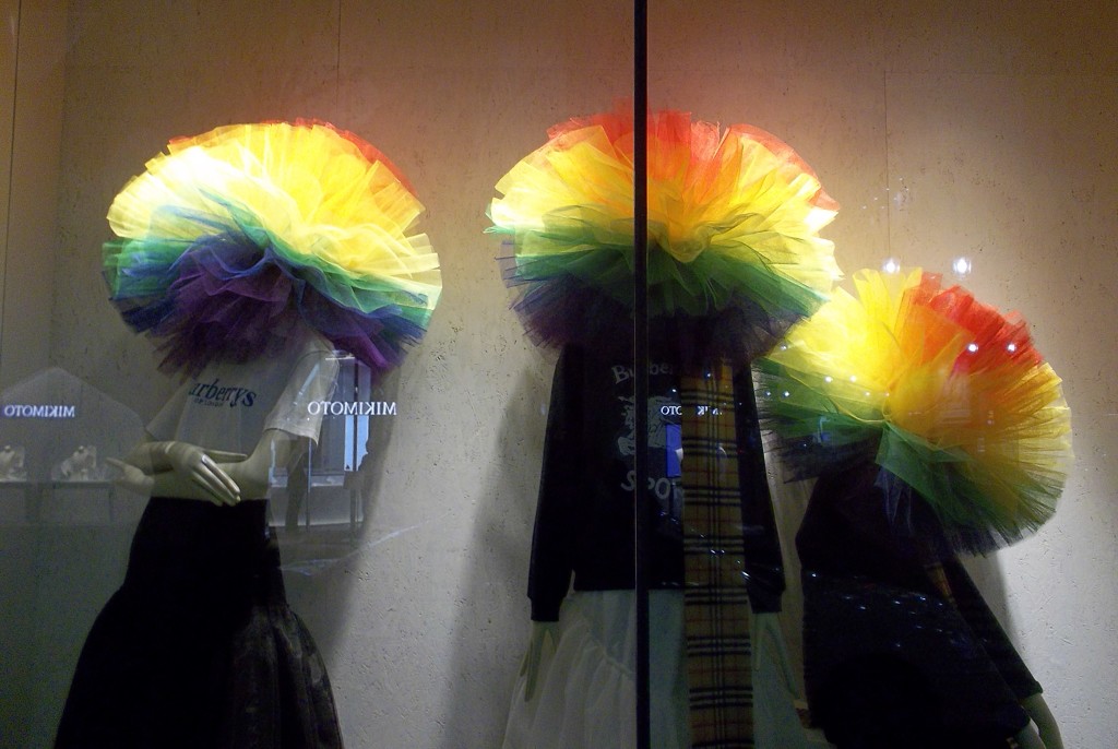 GINZA WINDOW 032