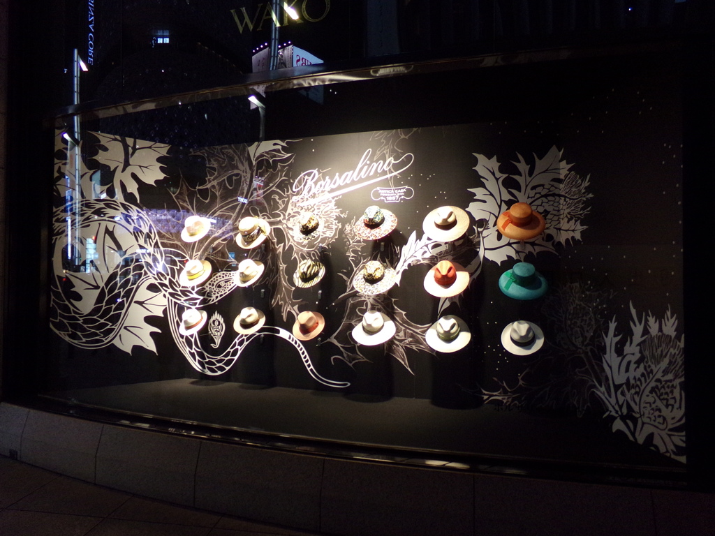 GINZA WINDOW 071