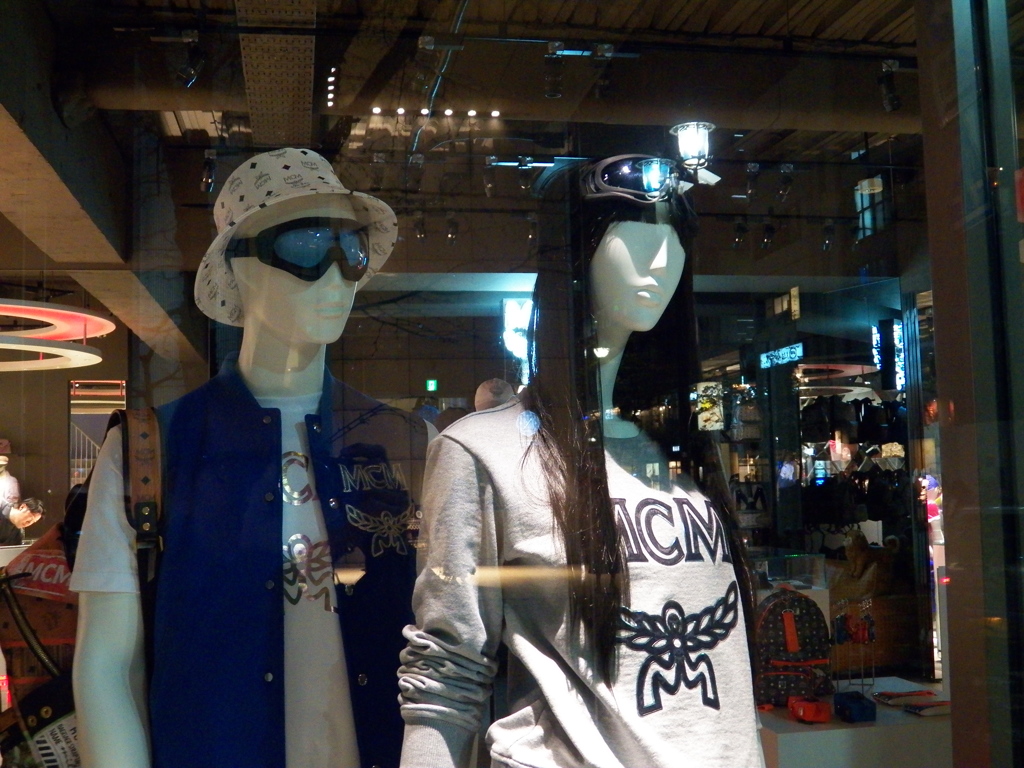 GINZA WINDOW 063