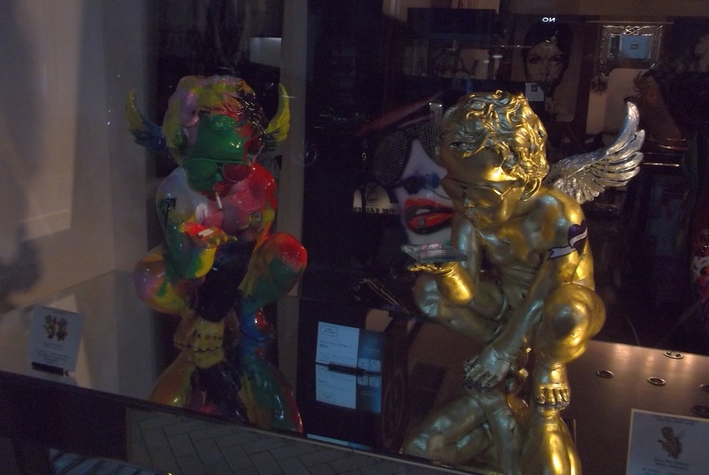 GINZA WINDOW 035