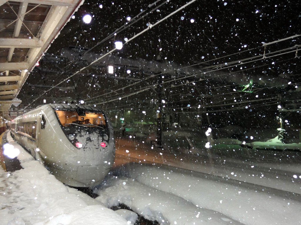 豪雪特急