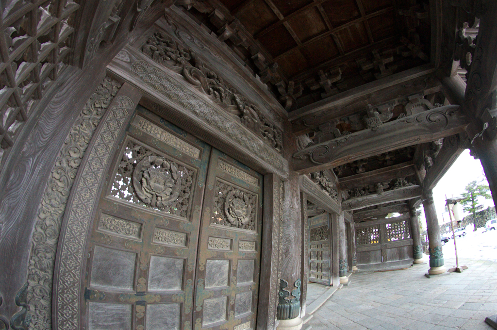 門扉　8mm Fish-eye debut !