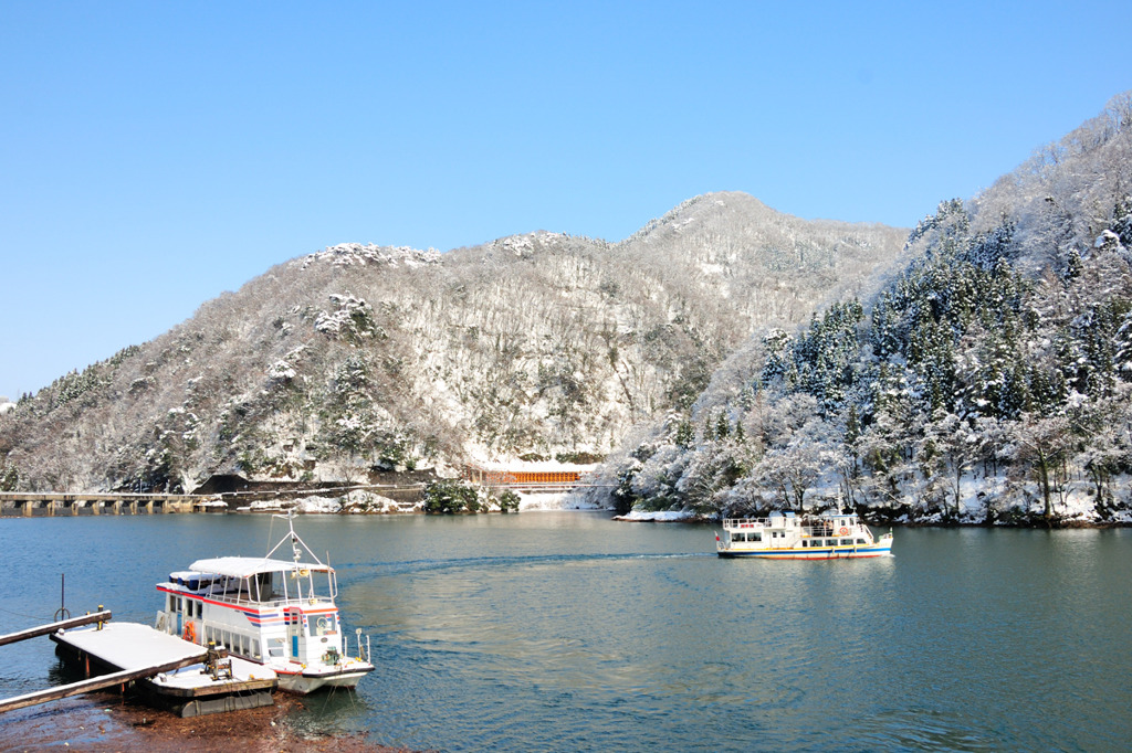 冬の庄川峡クルーズⅠ