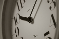 10:10