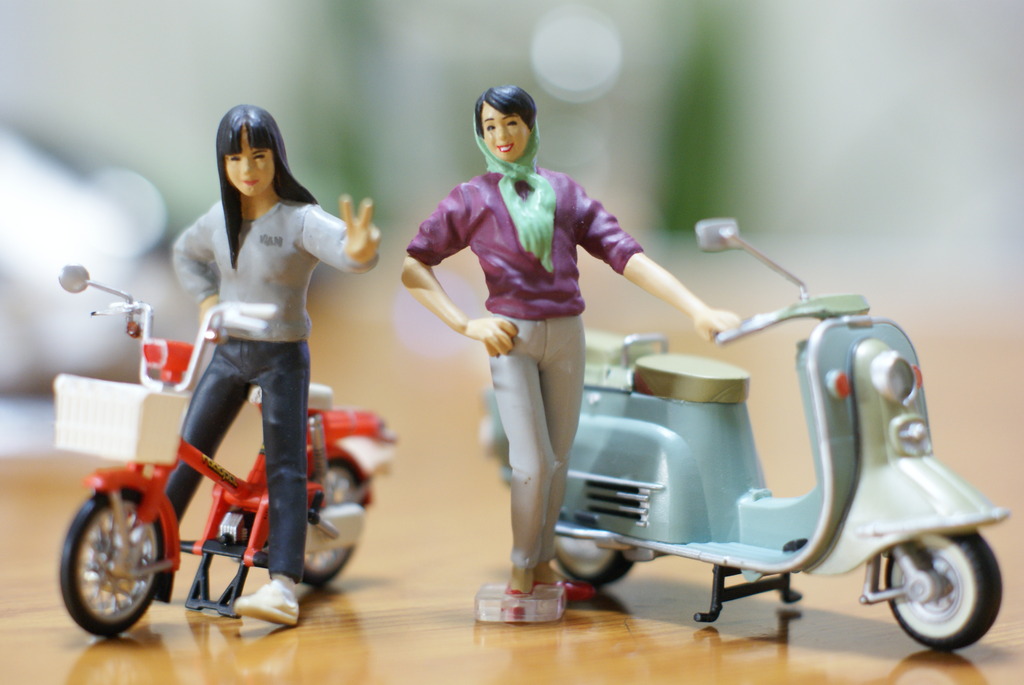 バイクと美女