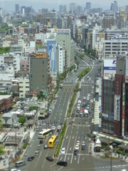 都会
