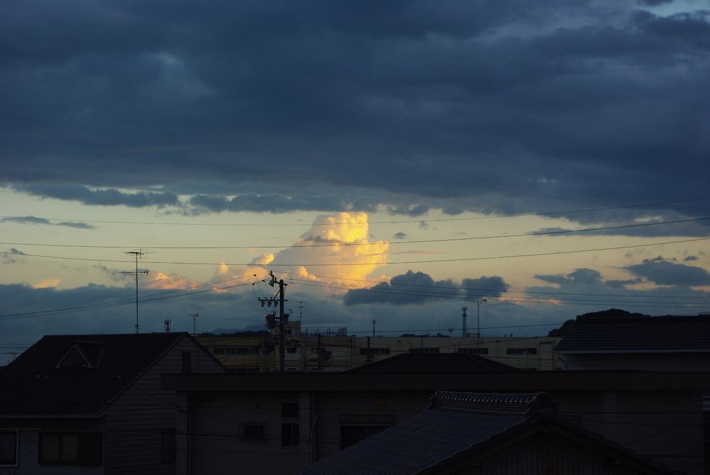向こうの夕焼け　（引き）