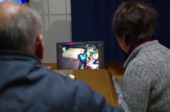 Skypeと孫と祖父母