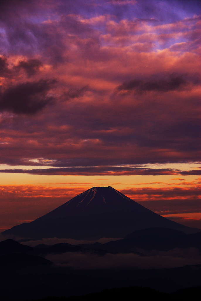 夕空の富士。