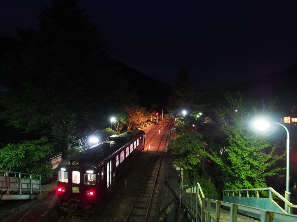 沢入の夜