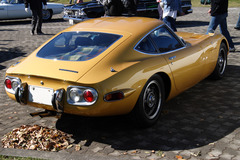 TOYOTA 2000GT