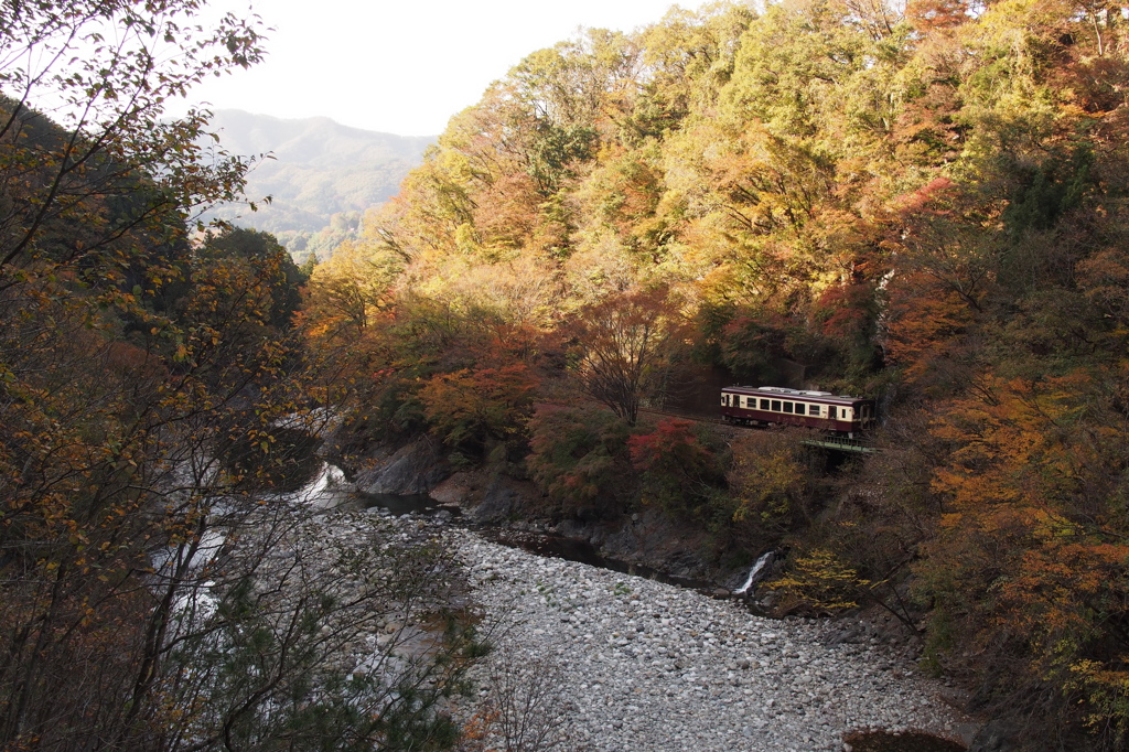 片の平渓谷