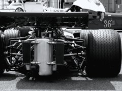 LOTUS 72