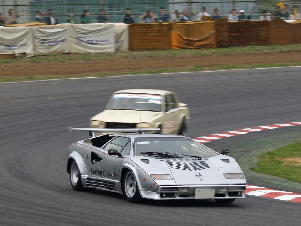 Countach!