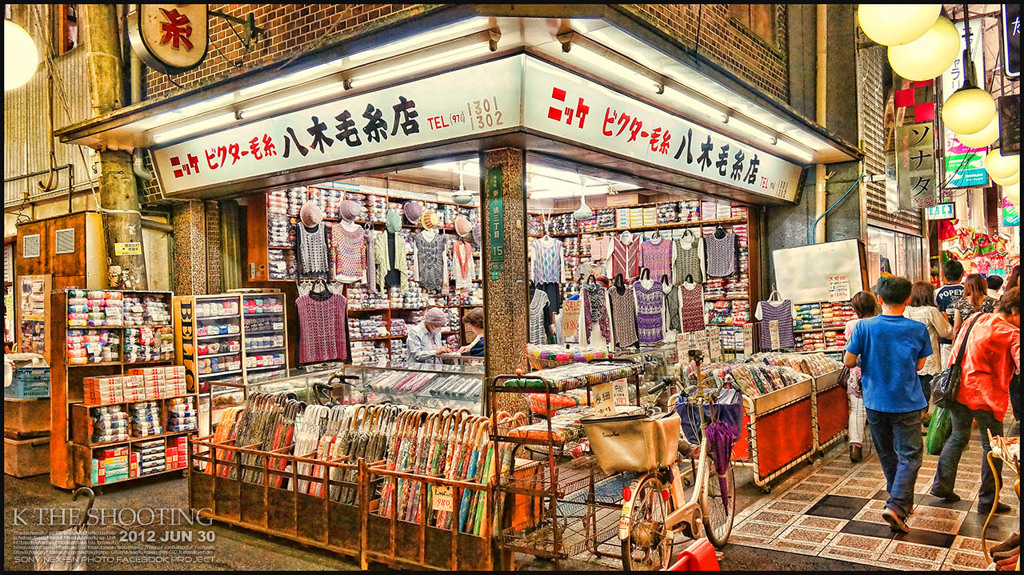 鶴橋のレトロな商店