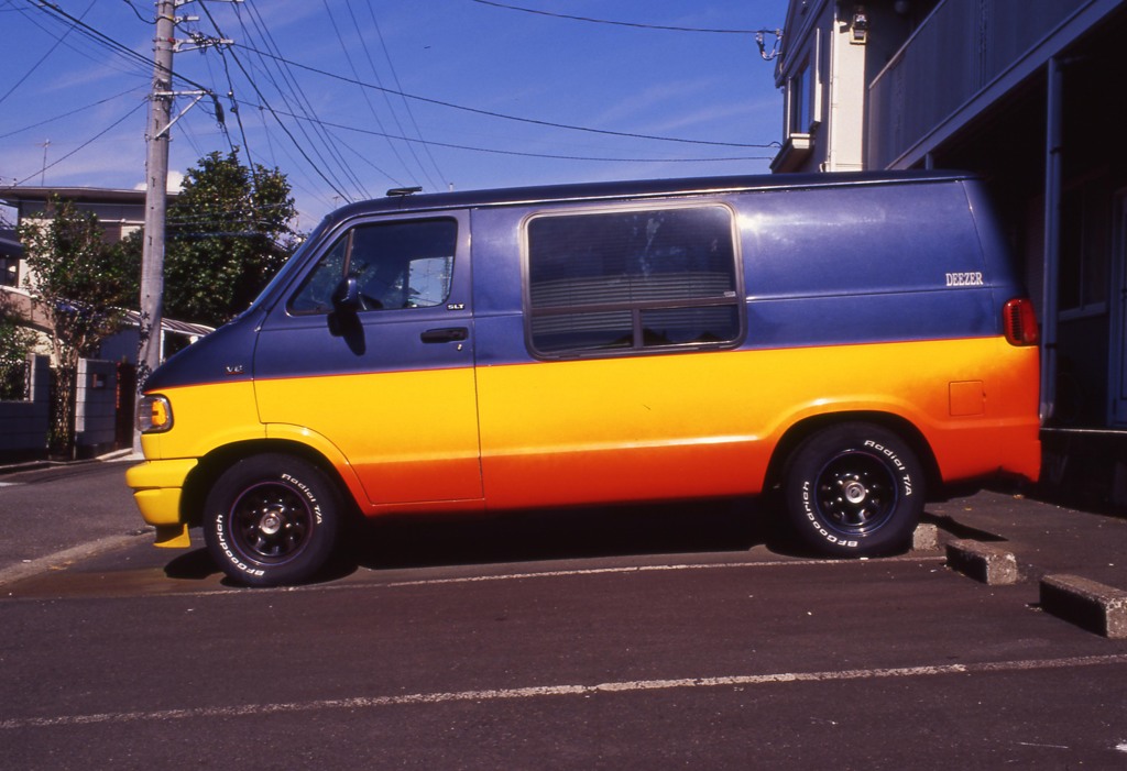 Aria Distagon35mm_F1.4 ELITECHROME100_im