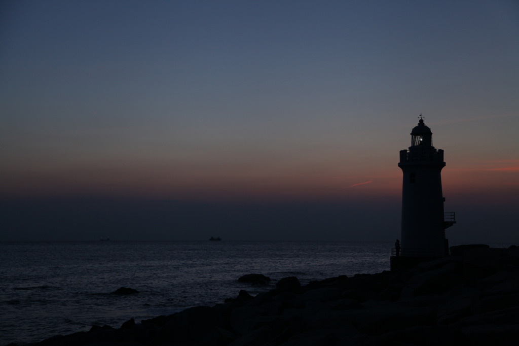 伊良湖岬灯台の夕暮れ
