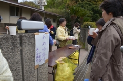 瀬戸内国際芸術祭　沙弥島　あめ湯のお接待