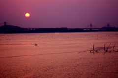 夕日を望む