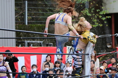 ジャンピングニー！