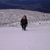 雪山を行く