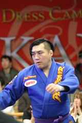 変態　佐藤光留