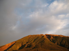 朝焼けの御嶽山