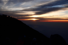 富士山頂日の出