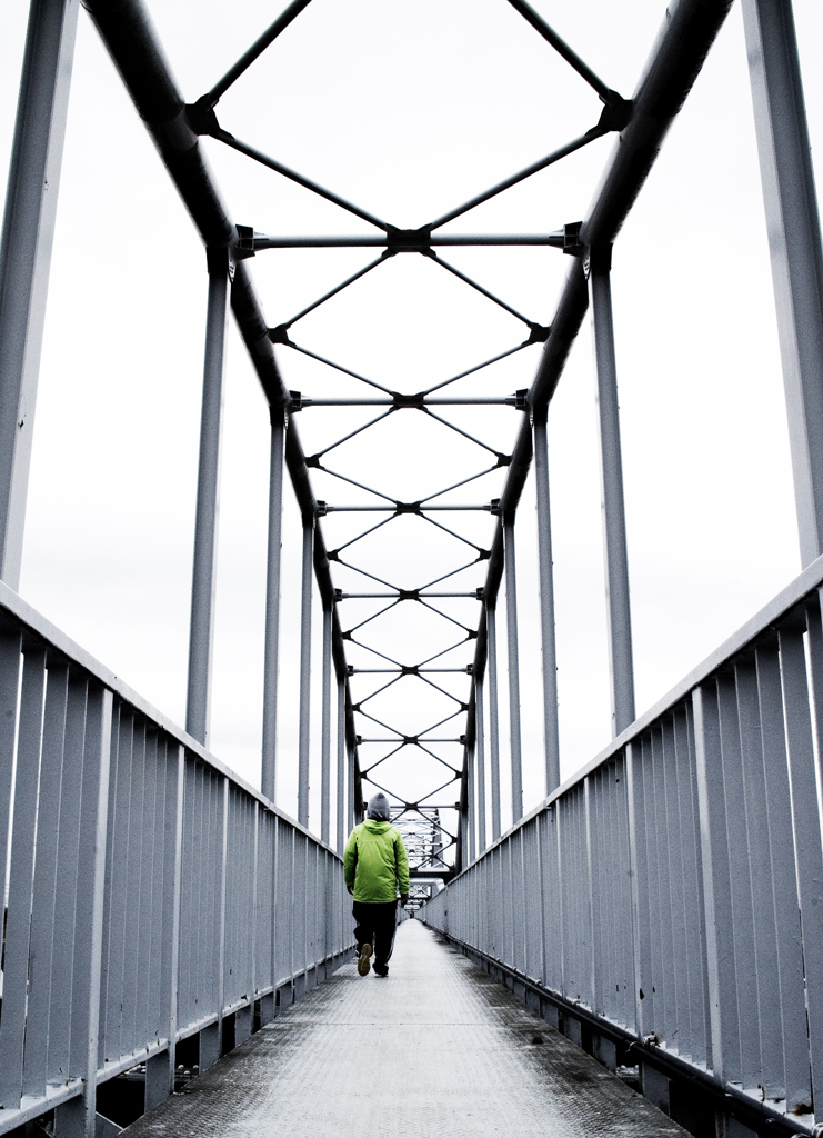 水道橋、歩行者