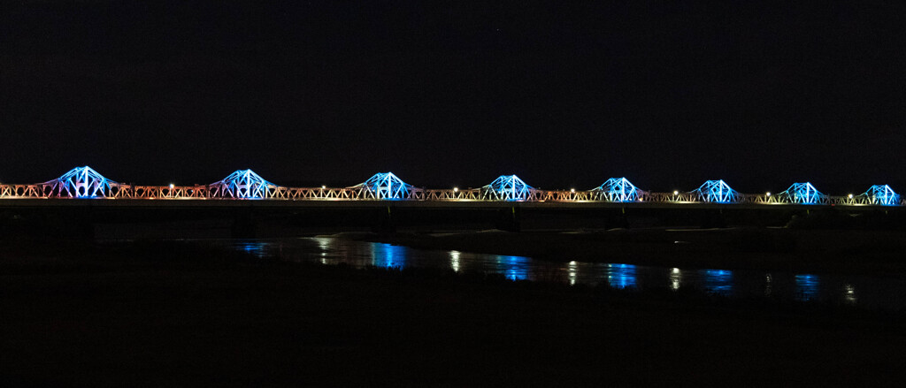 青い橋