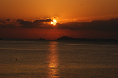 直島の朝日