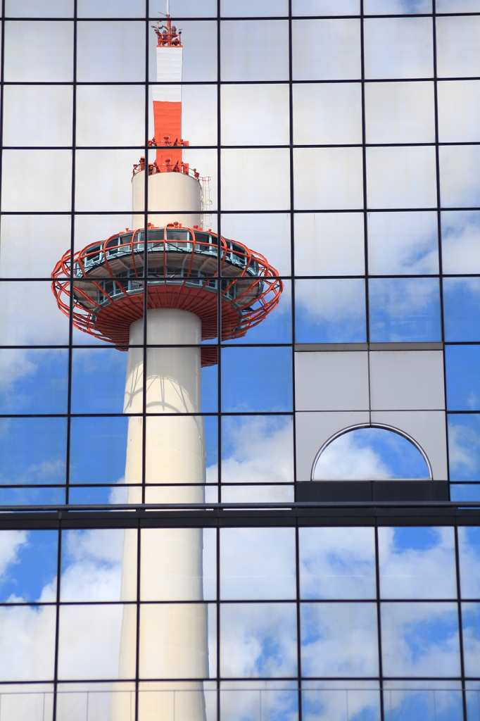 Tower of Mirror