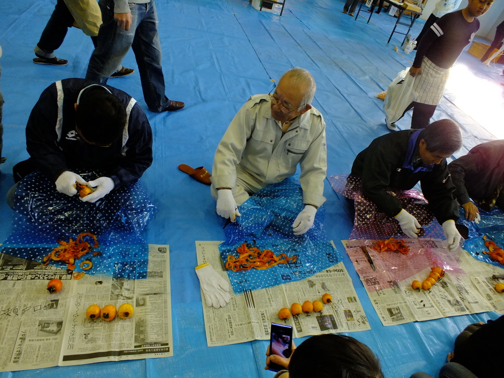 柿むき、タイムレース