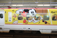 赤と黄色あります
