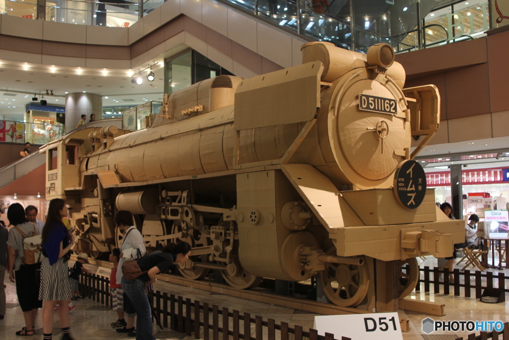 花が入れてある箱が多いです