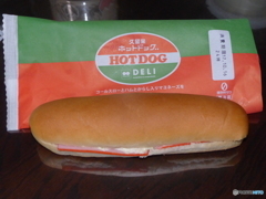 こちらでは、ホットドックはこれ