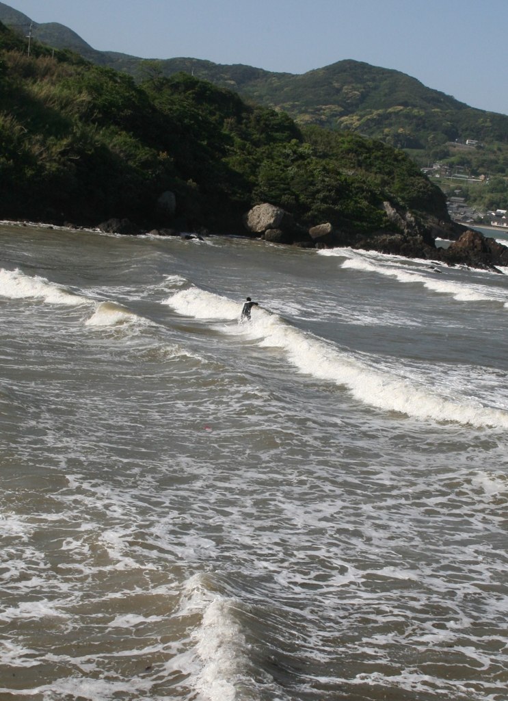 一人サーフィン