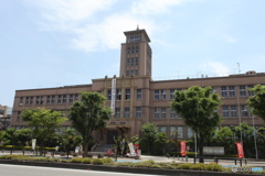 存続か、市役所