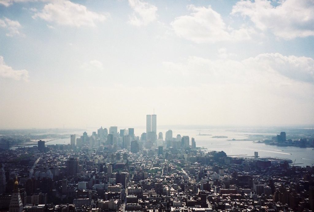 もうすぐ新しいビルが