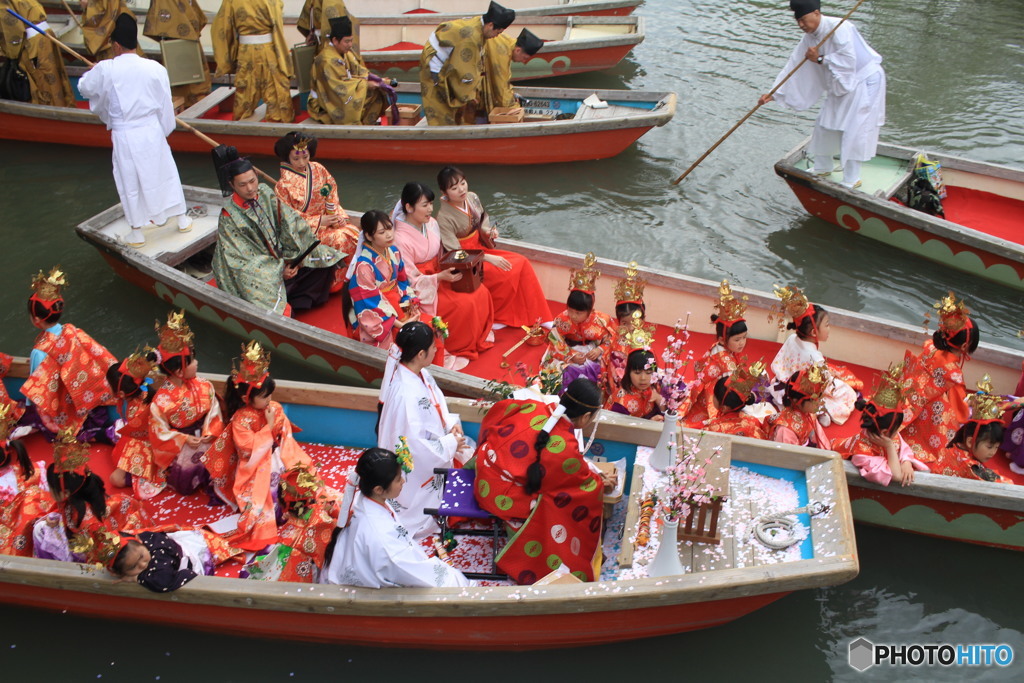 おひな様パレード