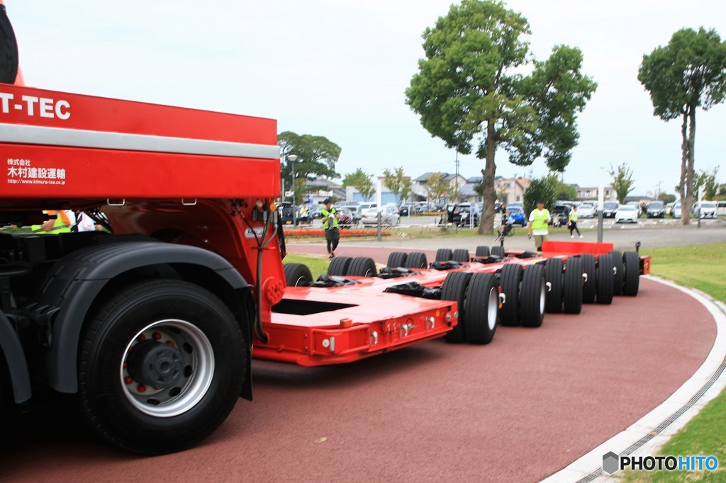 タイヤが曲がるんです