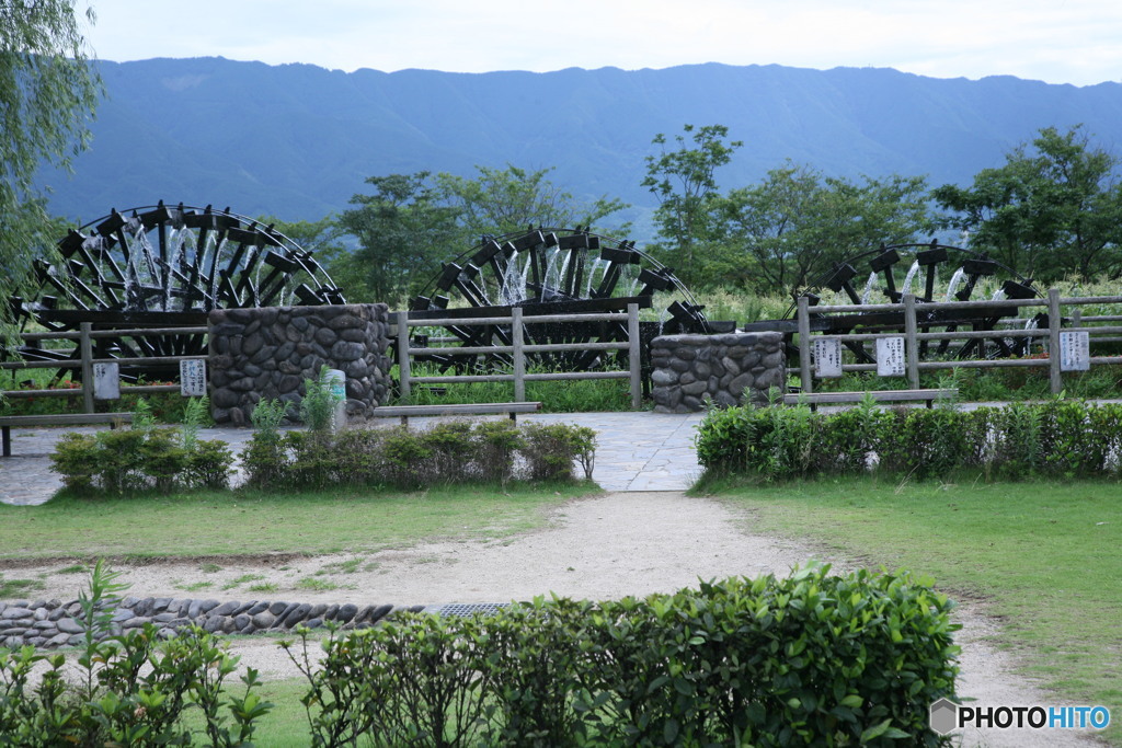 こちらは鉄製、モーターで回ってます