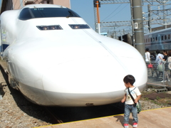 線路で遊ばないで、