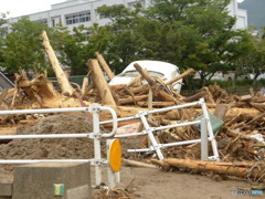 小さな川が氾濫