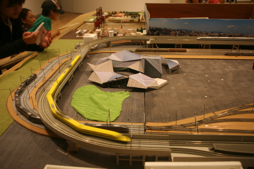 子供たちの視線が