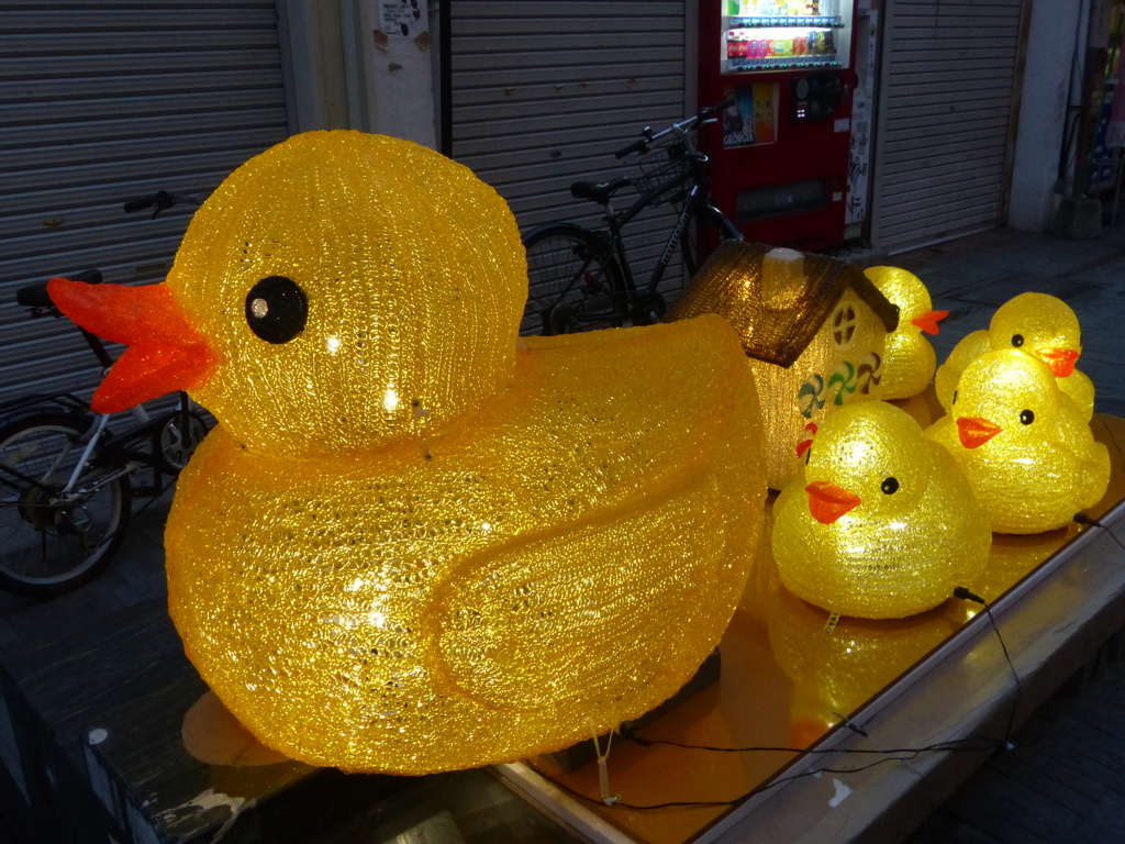 これは飛べません